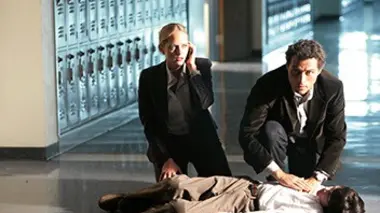 Eleventh Hour S01E02 Trop jeunes pour mourir