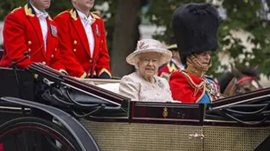 Elizabeth II, 65 ans de règne et de secrets