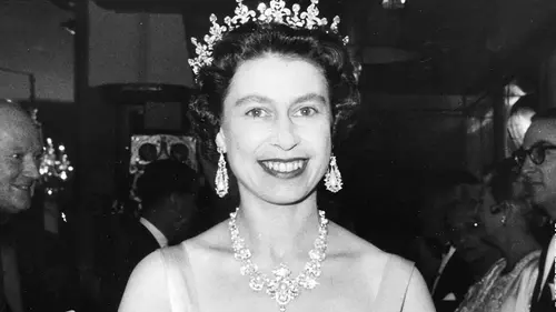 Elizabeth II Au coeur de la tempête