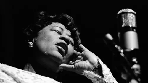 Ella Fitzgerald : Just One of Those Things