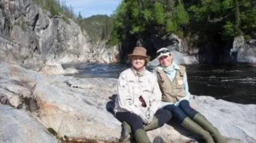 Elles pêchent S03E00 Elles pêchent sur la rivière Saint-Jean