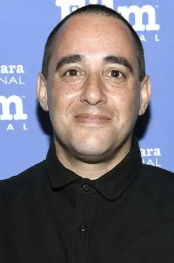 Photo Elliott Lester