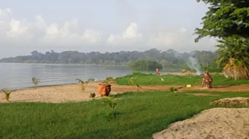 Embarquement immédiat E02 Au bord du Lac Victoria