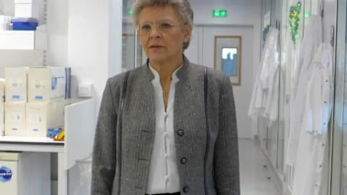 Françoise Barré-Sinoussi, «un prix pour la vie» S06E00 Françoise Barré-Sinoussi, «un prix pour la vie»