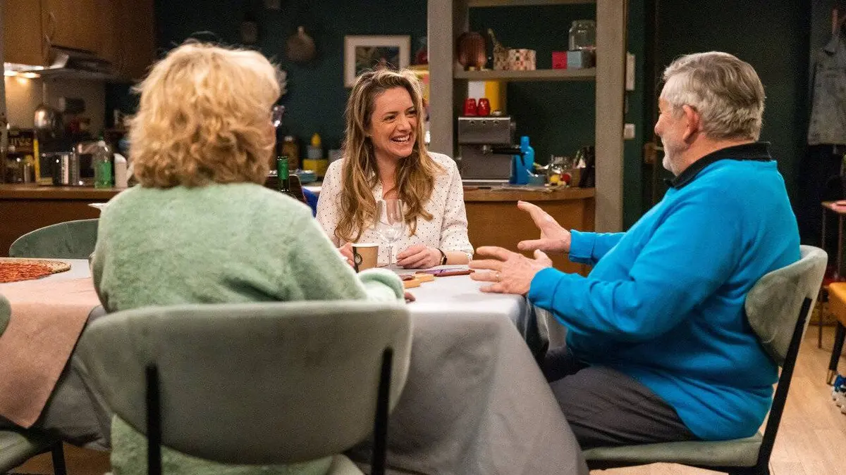 En famille S11E00