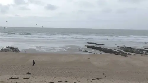 En guerres, Jean-Yves Le Drian témoigne