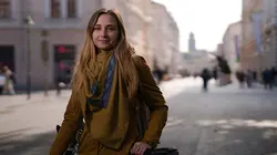 En Hongrie, une lycéenne défie Orbán