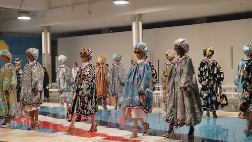 En immersion avec Michael Ware Guerres et Fashion week