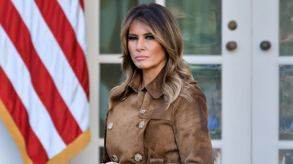 [En]quête de sens, le débat Melania Trump, la voie du silence