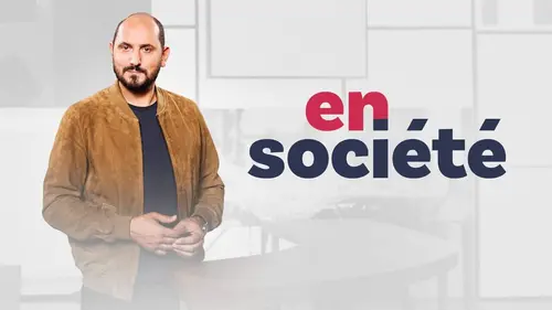En société