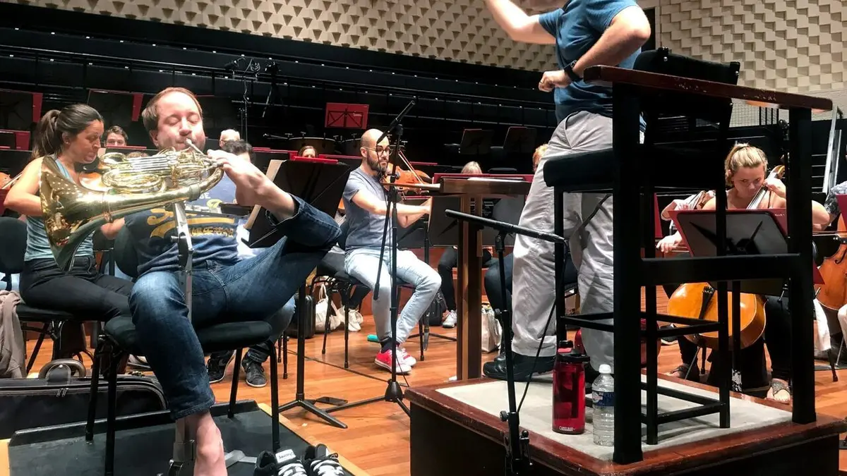 En tournée avec Mozart : Felix Klieser et le Bournemouth Symphony Orchestra