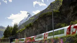 Visuel de En train à travers la Suisse