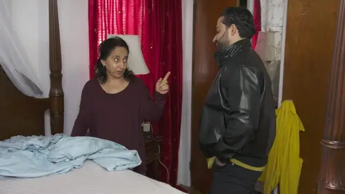 En trouple avec ma belle-mère C'est qui, celle-là ?