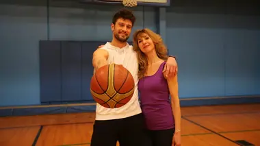 En trouple avec ma belle-mère Tango mère-fils