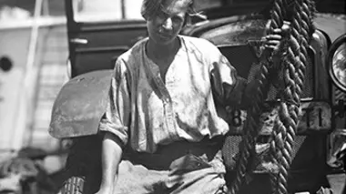 En voiture autour du monde Les aventures de Clärenore Stinnes
