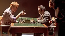 Le fou de l'hôtel S01E11 M. Black