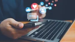 Enfants sous influence surexposés au monde du like