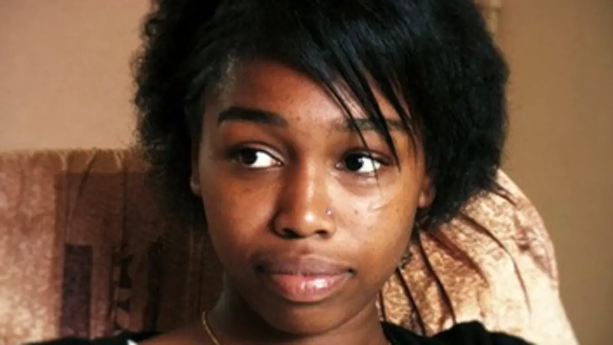 Engrenage infernal S01E09 Rescapés d'un crash aérien