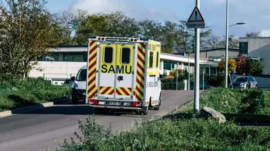 Urgences de campagne : Samu sous tension en Normandie