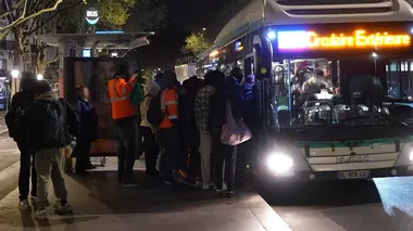 Pickpockets, vols, agressions : les policiers parisiens sous tension