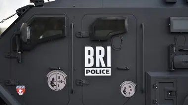 Policiers d'élite : au coeur des opérations du RAID