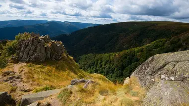 Gendarmes de campagne : affaires sensibles au pied des Vosges