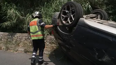 Marins-pompiers de Marseille : ça chauffe dans la cité phocéenne ! (1/2)