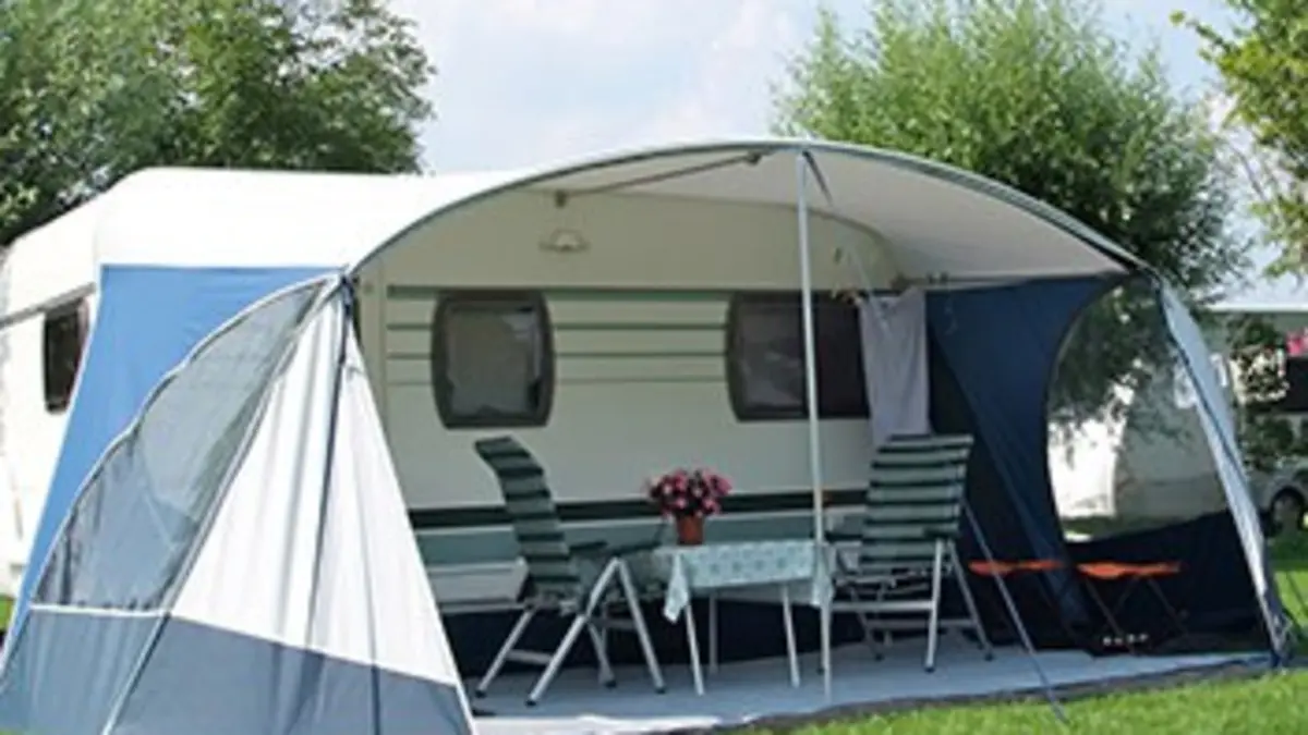 Enquête d'action Hors-série : Un été au camping, des vacances de folies !