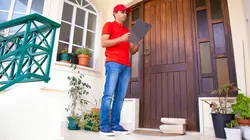 Enquête d'action Arnaques à domicile : quand les escrocs frappent à votre porte !