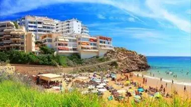 Enquête d'action Espagne : la destination de vacances préférée des Français
