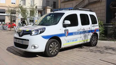 Enquête d'action Trafics, violences : les policiers de Saint-Étienne contre-attaquent !