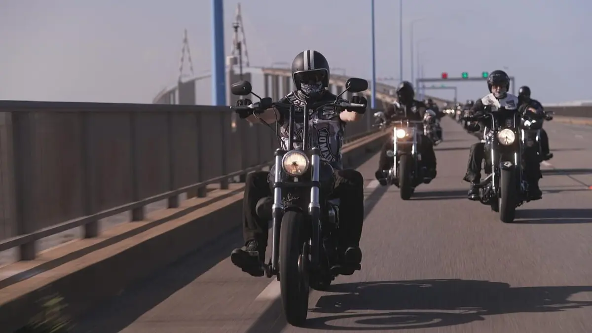 Enquête exclusive "Outlaws", "Gremiums" : plongée dans la France secrète des Bikers