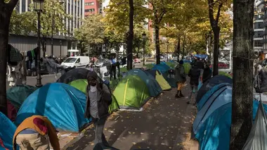 Enquête exclusive Enfants à la rue : enquête sur l'hiver de la honte