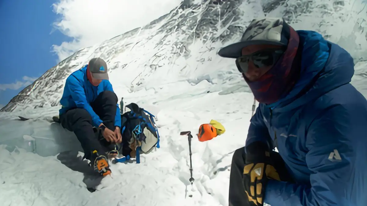 Enquête sur l'Everest : le mystère de la première ascension