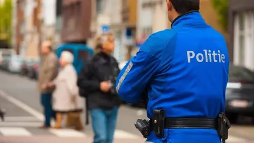 Photos de Enquêtes S24E08