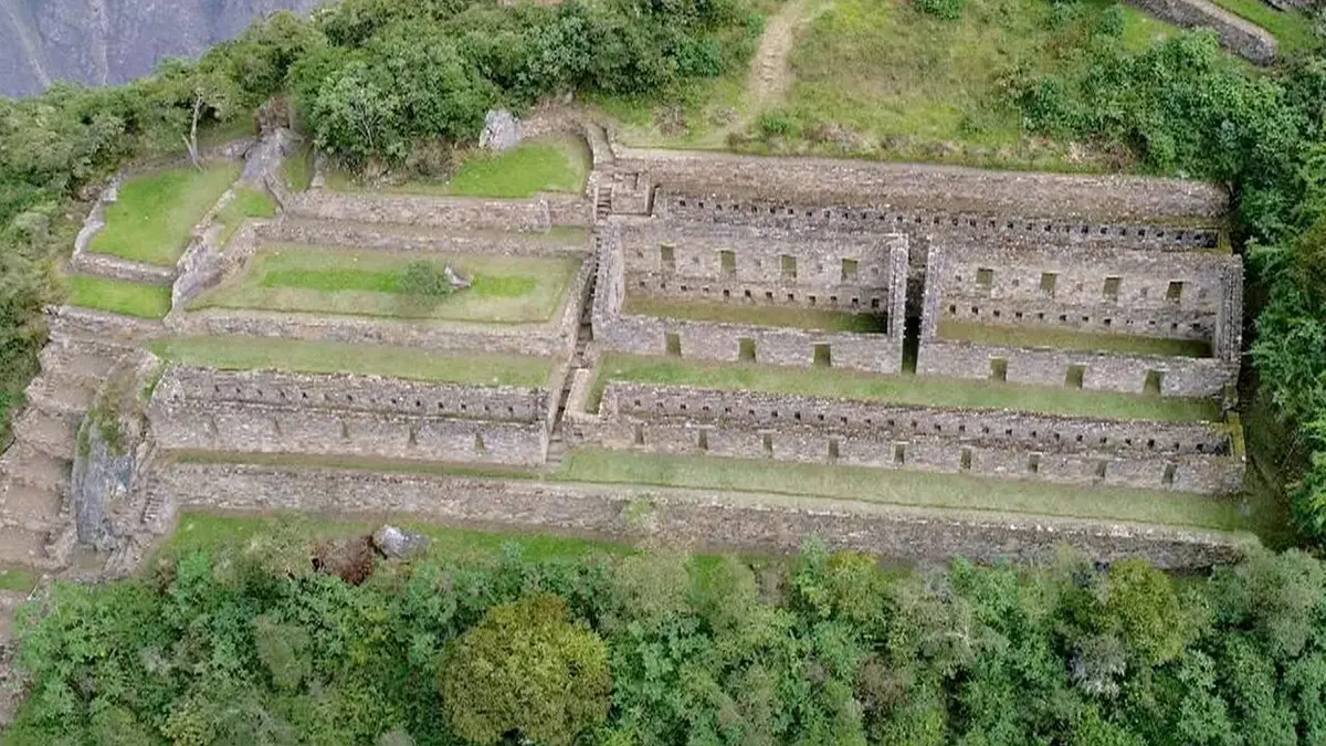 Enquêtes archéologiques La géographie sacrée des Incas