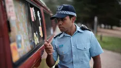 Enquêtes au paradis