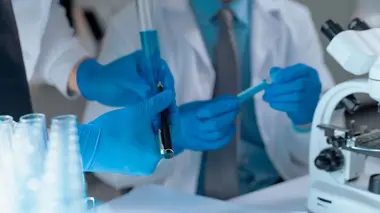 Énéa, 18 ans, empoisonnée par sa mère ? (2/2)