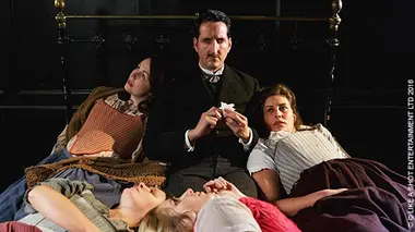 Enquêtes royales S01E05 Albert Victor : le prince et l'éventreur