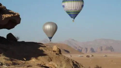 Entre terre et ciel Les derniers bédouins d'Arabie