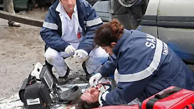 Equipe médicale d'urgence S03E05 Addiction