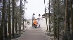 Erica  S02E02 L'oiseau de mauvais augure