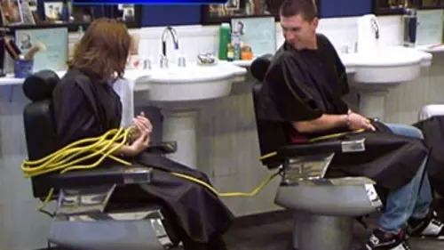 Escape S01E01 Le salon de barbier