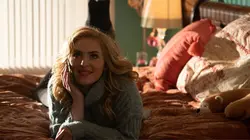 Escort girl en classe affaires