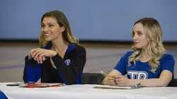 Escort girl pour payer ses études