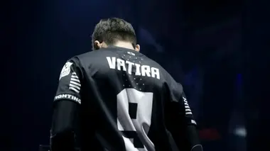Esport, les nouveaux dieux du stade Chapitre 7 : la pression à son max