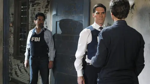Esprits criminels S06E12 Le prix à payer