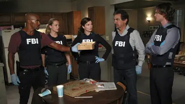 Esprits criminels S08E04 Le complexe de Dieu