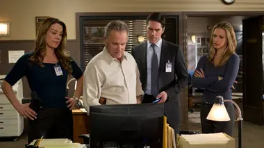 Esprits criminels S08E09 Les mots rouges