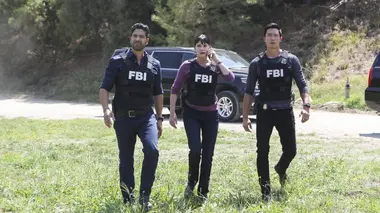 Esprits criminels S08E10 Ainsi font, font, font